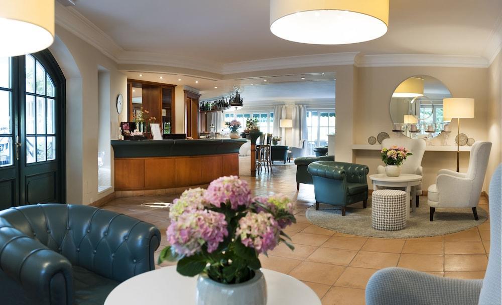 Hotel Pienzenau Am Schlosspark Merano Exteriér fotografie