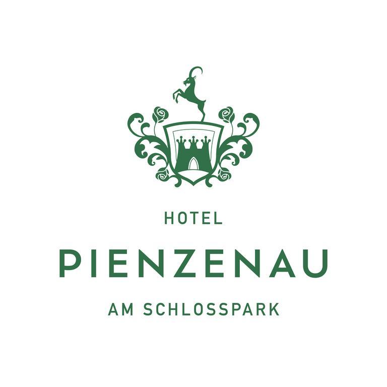 Hotel Pienzenau Am Schlosspark Merano Exteriér fotografie